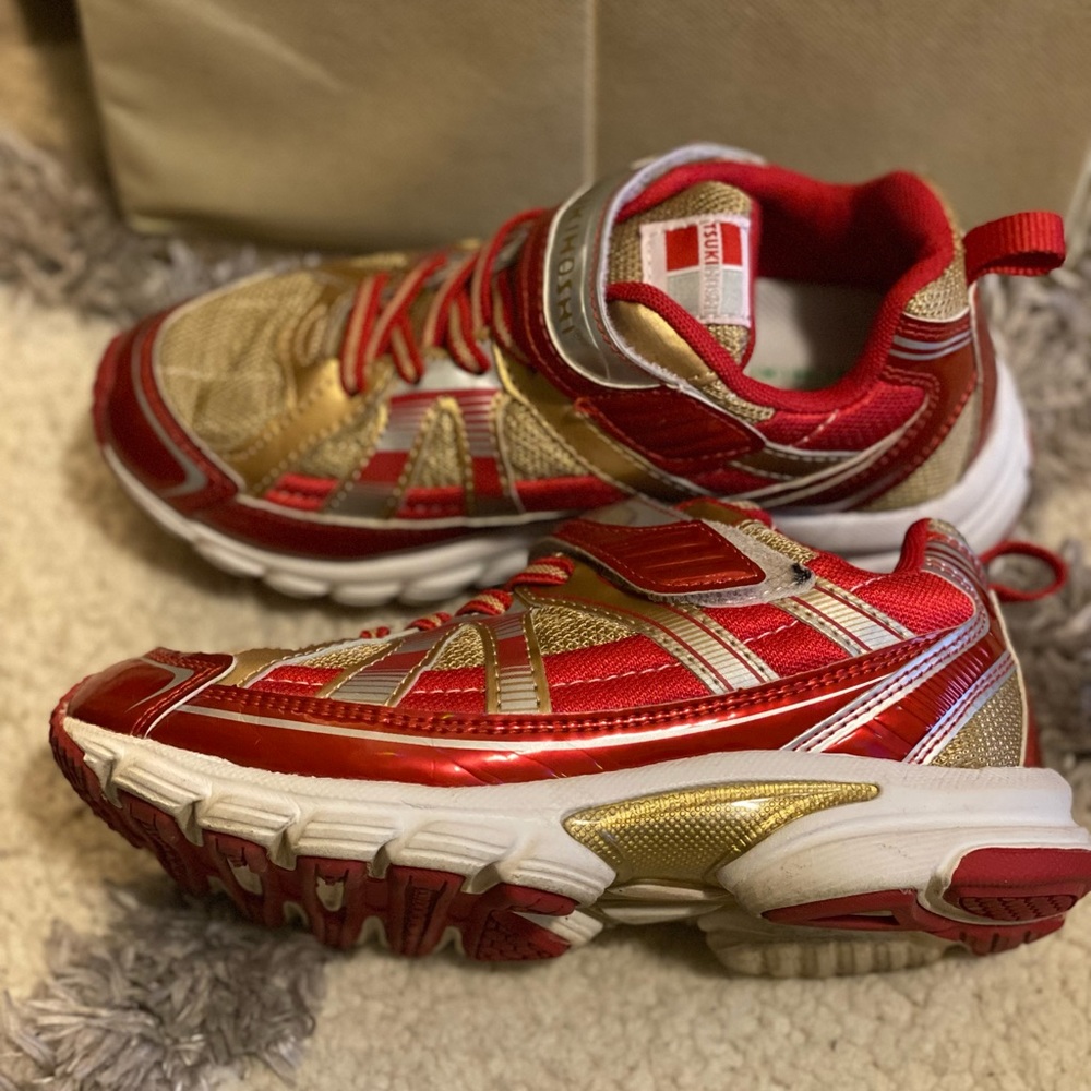 Boys preschool shoes. Used but in good condition.